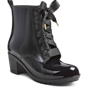 LIKE NEW Betseyville By Betsey Johnson Rainboots